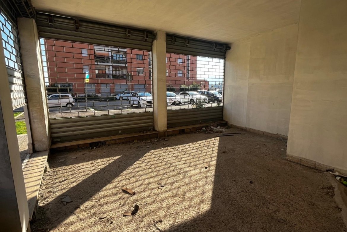 Finocchio – Negozio 1 locali € 45.000 NT101