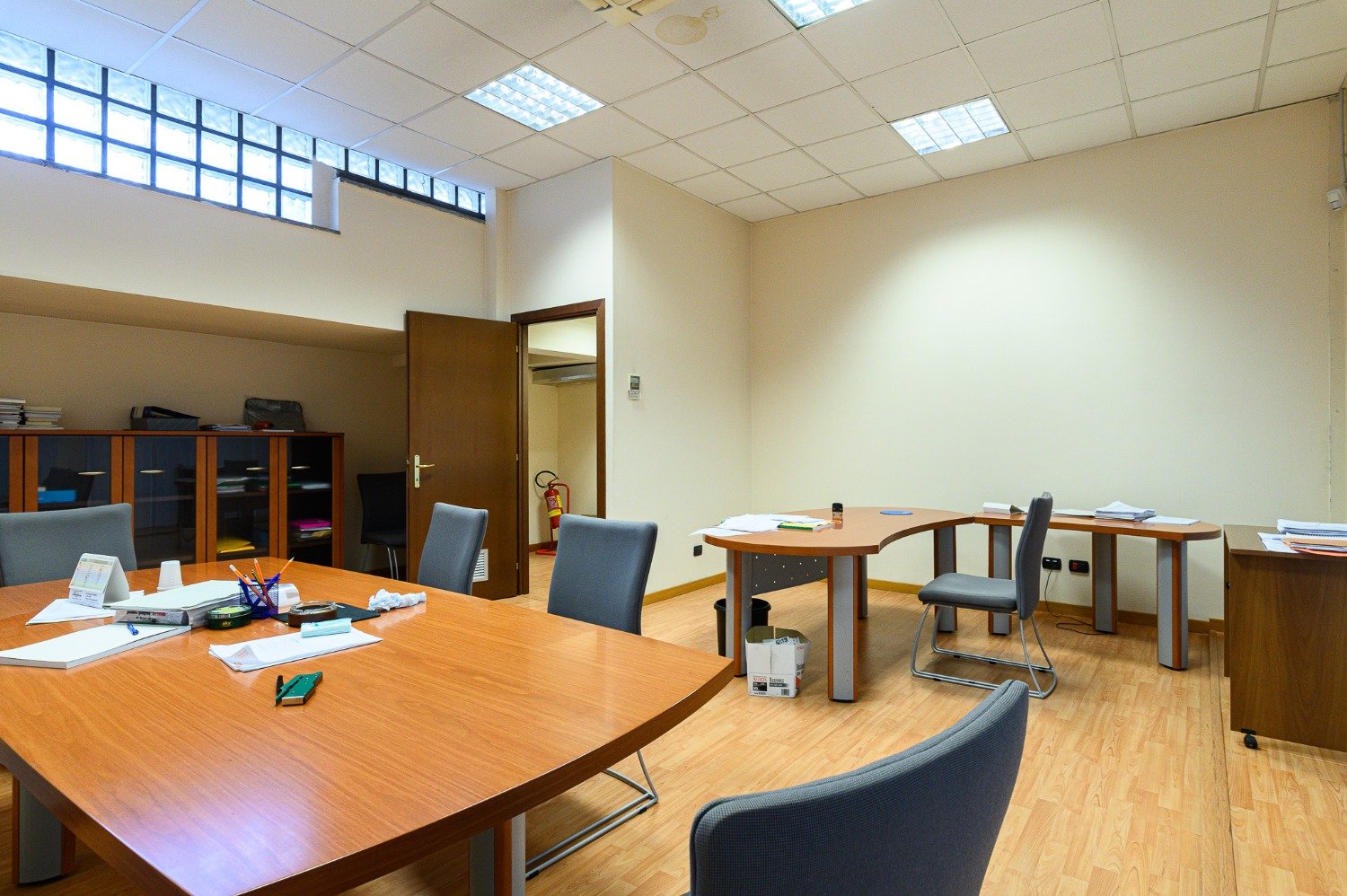 Spinaceto – NEGOZIO / UFFICIO € 115000 XT402