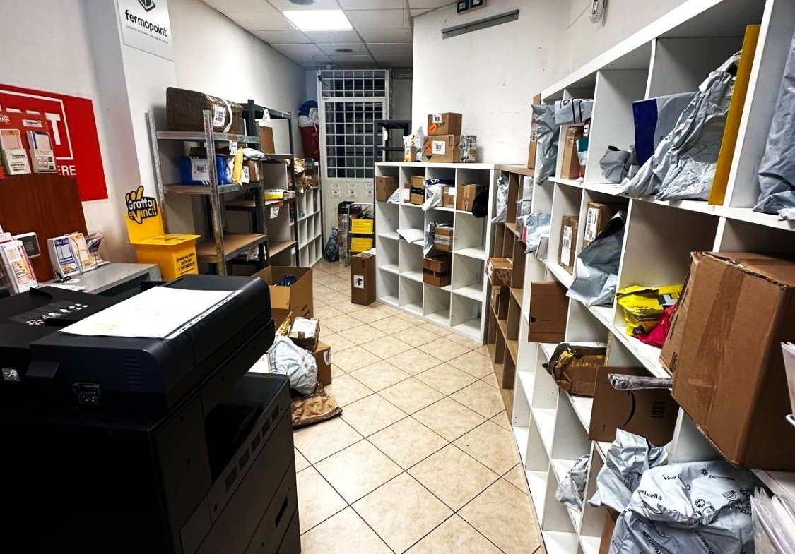 Largo Quaroni – LICENZA TABACCHERIA – € 259.000
