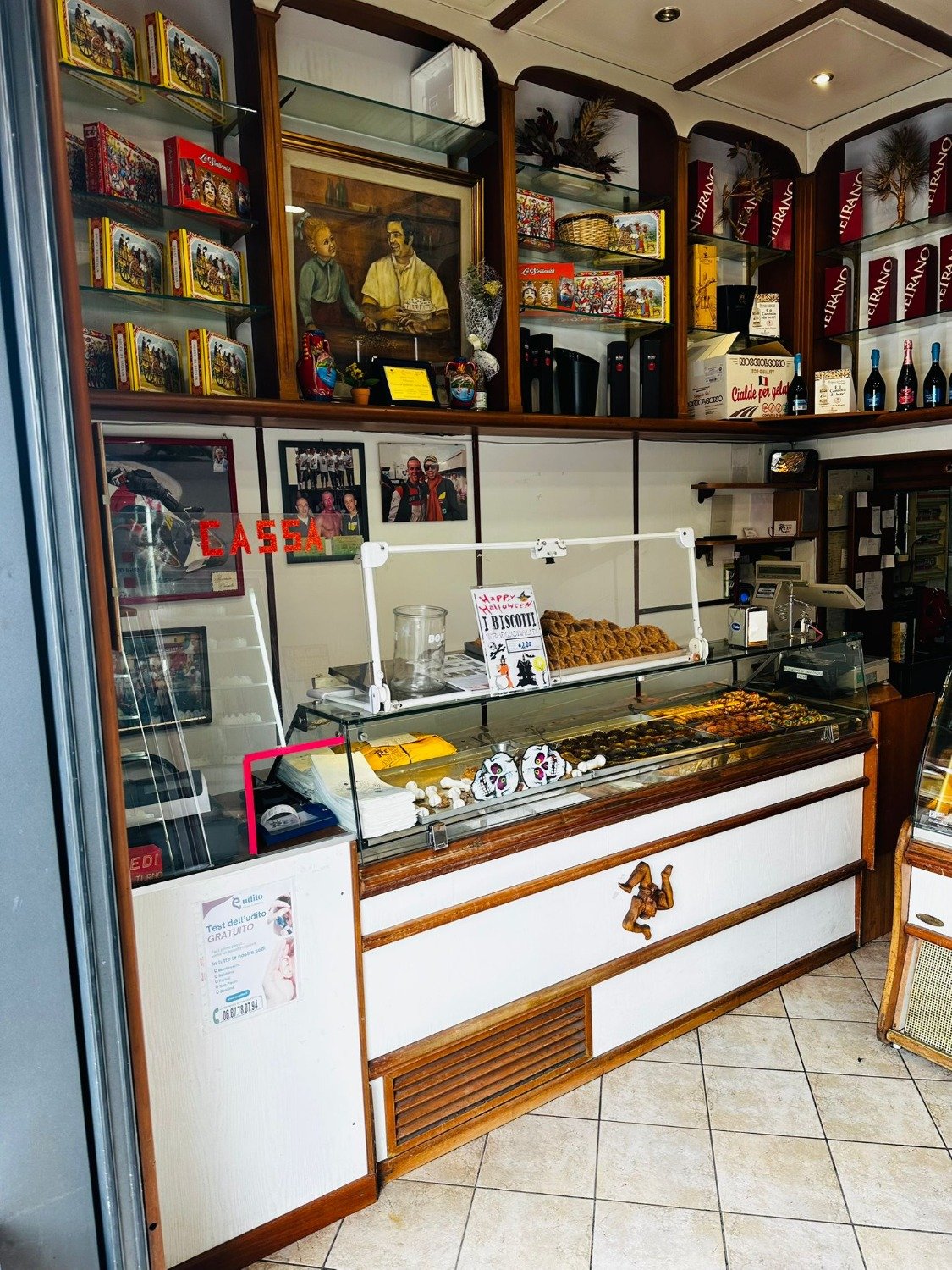 Viale Alessandrino – ATTIVITA’ STORICA -50.000 € XT306