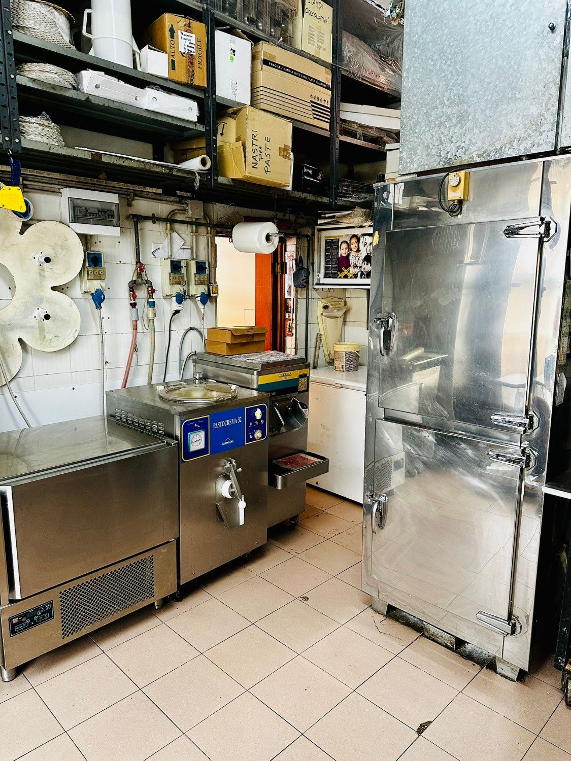 Viale Alessandrino – ATTIVITA’ STORICA -50.000 € XT306