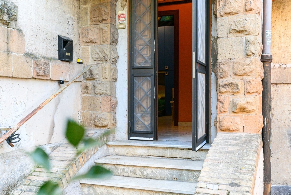 Garbatella Storica – 3 locali � 399000 T321