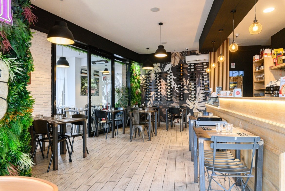 RISTORANTE AVVIATO – € 80.000 XT302