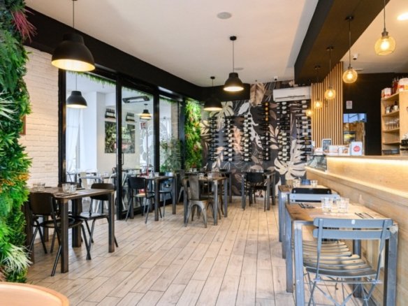 RISTORANTE AVVIATO – € 80.000 XT302