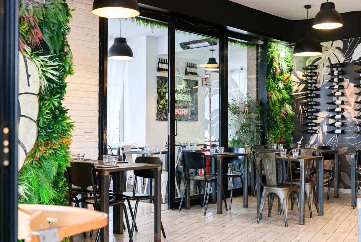 RISTORANTE AVVIATO – € 80.000 XT302