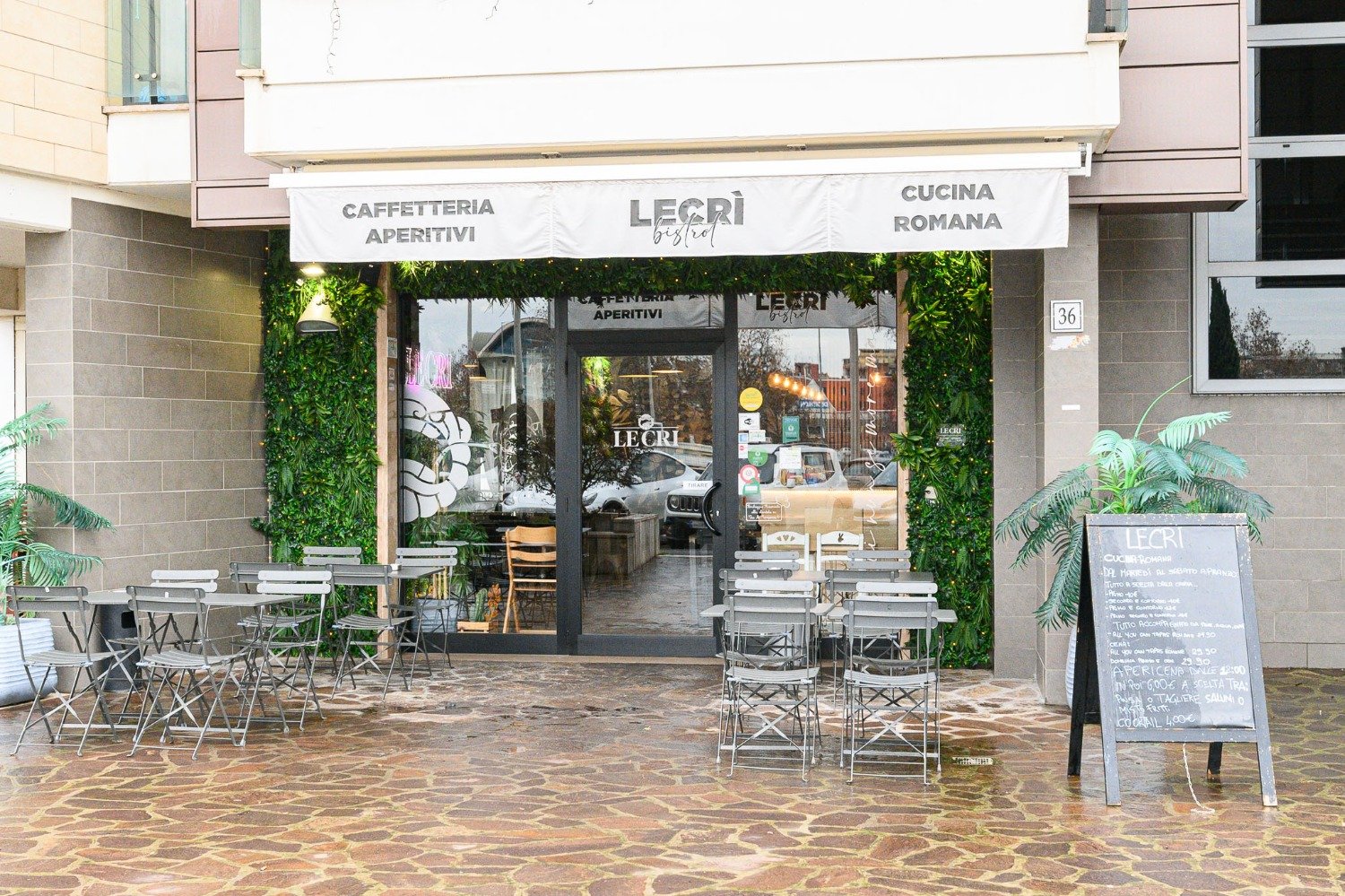 113-2679573-1 RISTORANTE AVVIATO – € 80.000 XT302