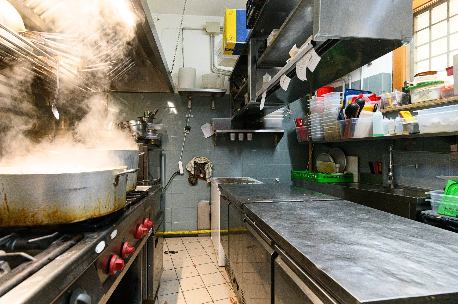 113-2679576-1 RISTORANTE AVVIATO – € 80.000 XT302