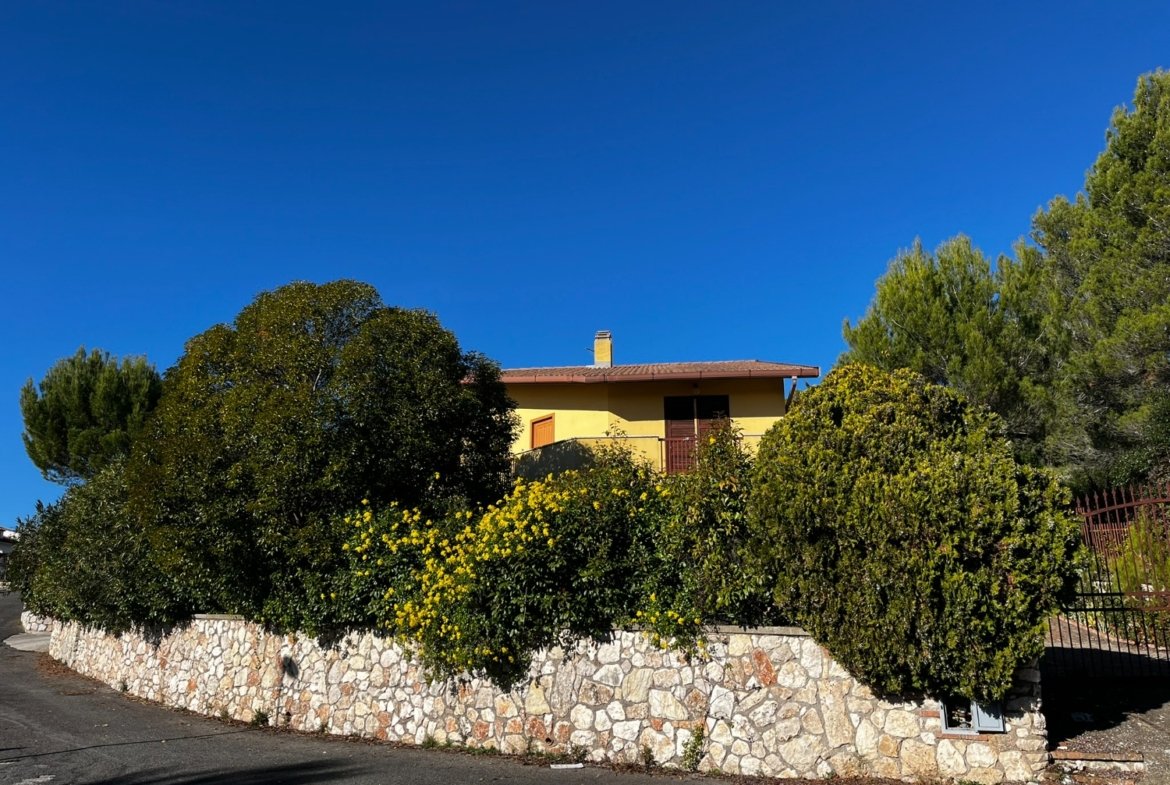 Calvi dell’Umbria – unifamiliare € 149000 T507