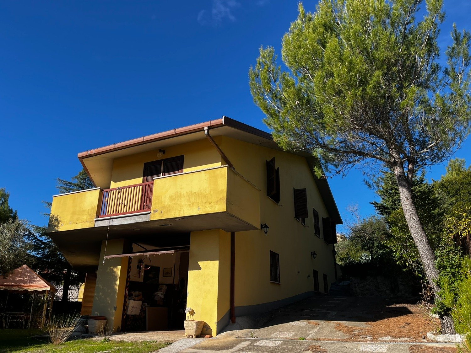 113-2731673-1 Calvi dell’Umbria – unifamiliare € 149000 T507