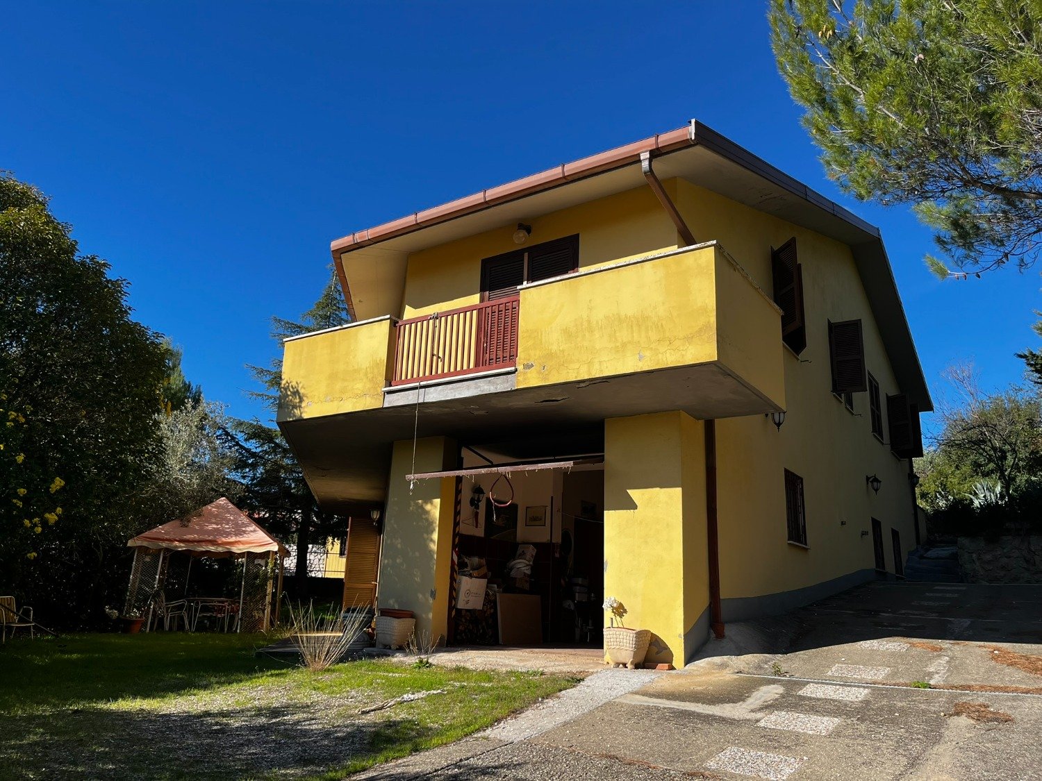 113-2731675-1 Calvi dell’Umbria – unifamiliare € 149000 T507