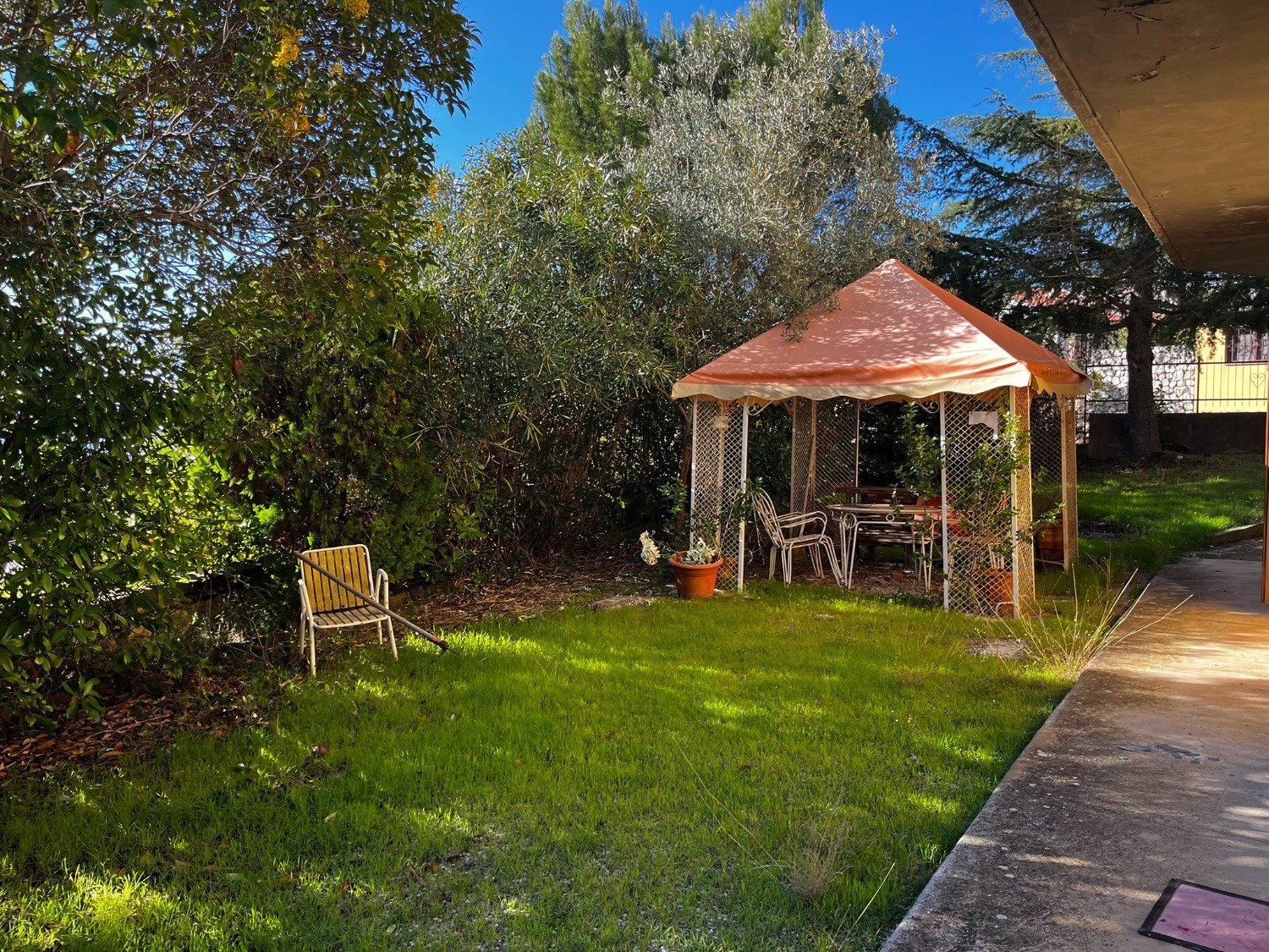 113-2731679-1 Calvi dell’Umbria – unifamiliare € 149000 T507