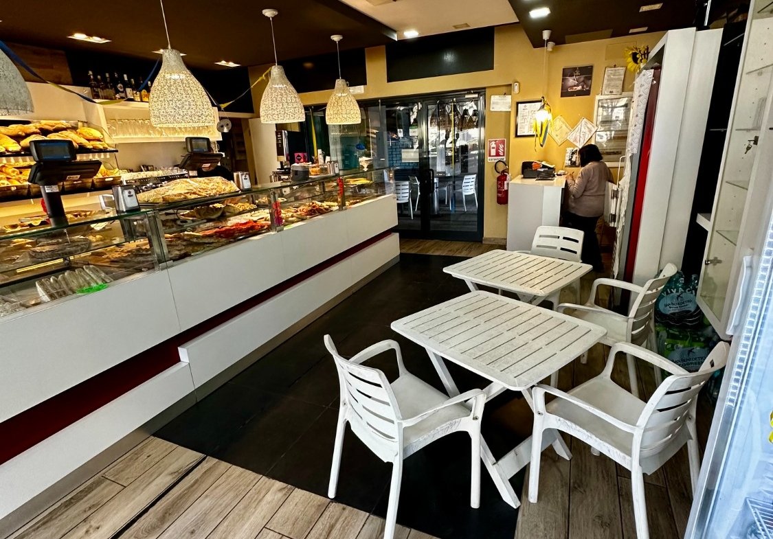 Spinaceto – Panificio, Bar – € 200.000