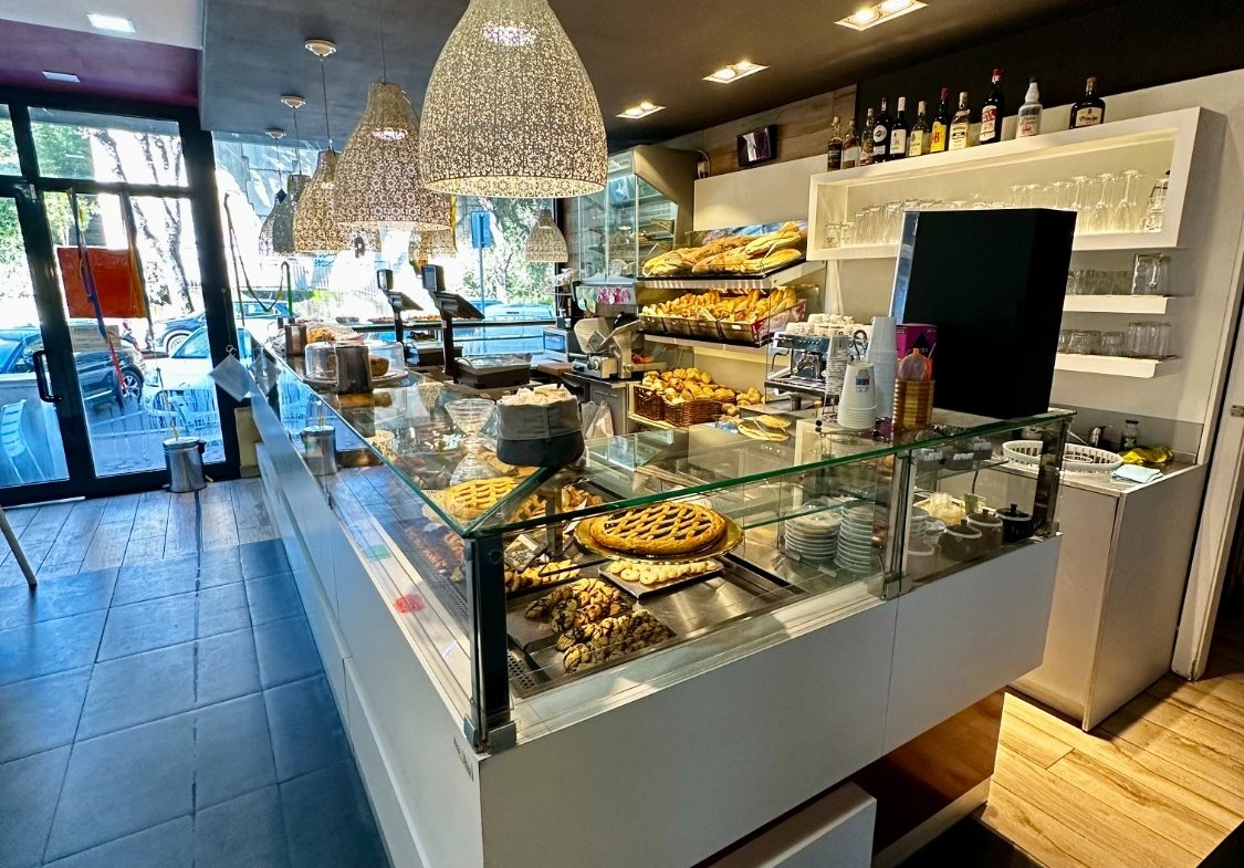 Spinaceto – Panificio, Bar – € 200.000