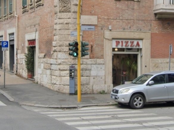 COPPEDE’ – ATTIVITA’ DI PIZZERIA – €149.000 – XT305