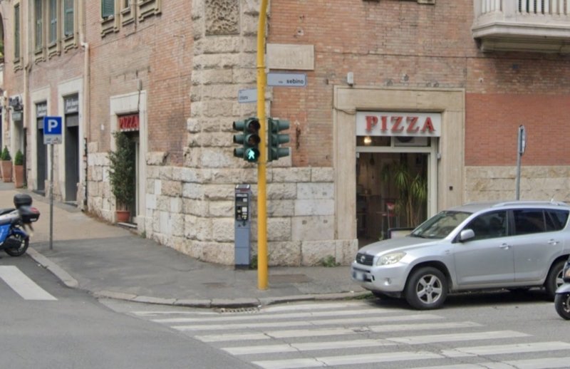 COPPEDE’ – ATTIVITA’ DI PIZZERIA – €149.000 – XT305