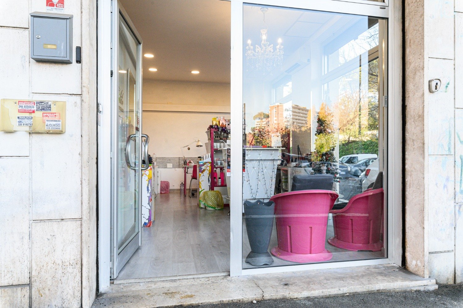 113-2795079-1 Marconi – Negozio 2 locali € 139000 NA201
