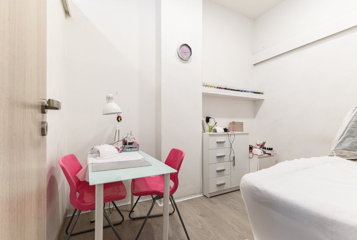 Marconi – Negozio 2 locali € 139000 NA201