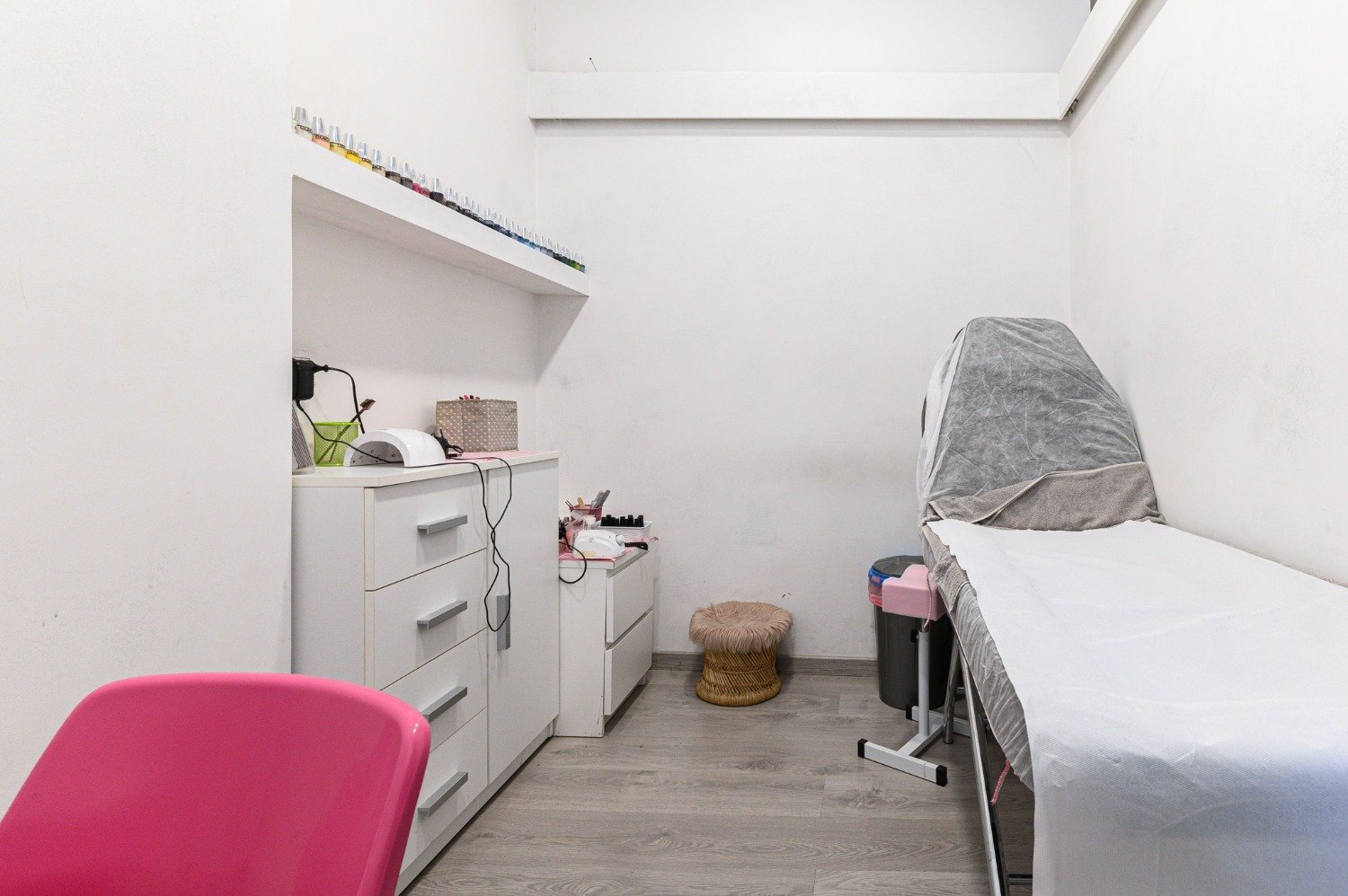 113-2795089-1 Marconi – Negozio 2 locali € 139000 NA201