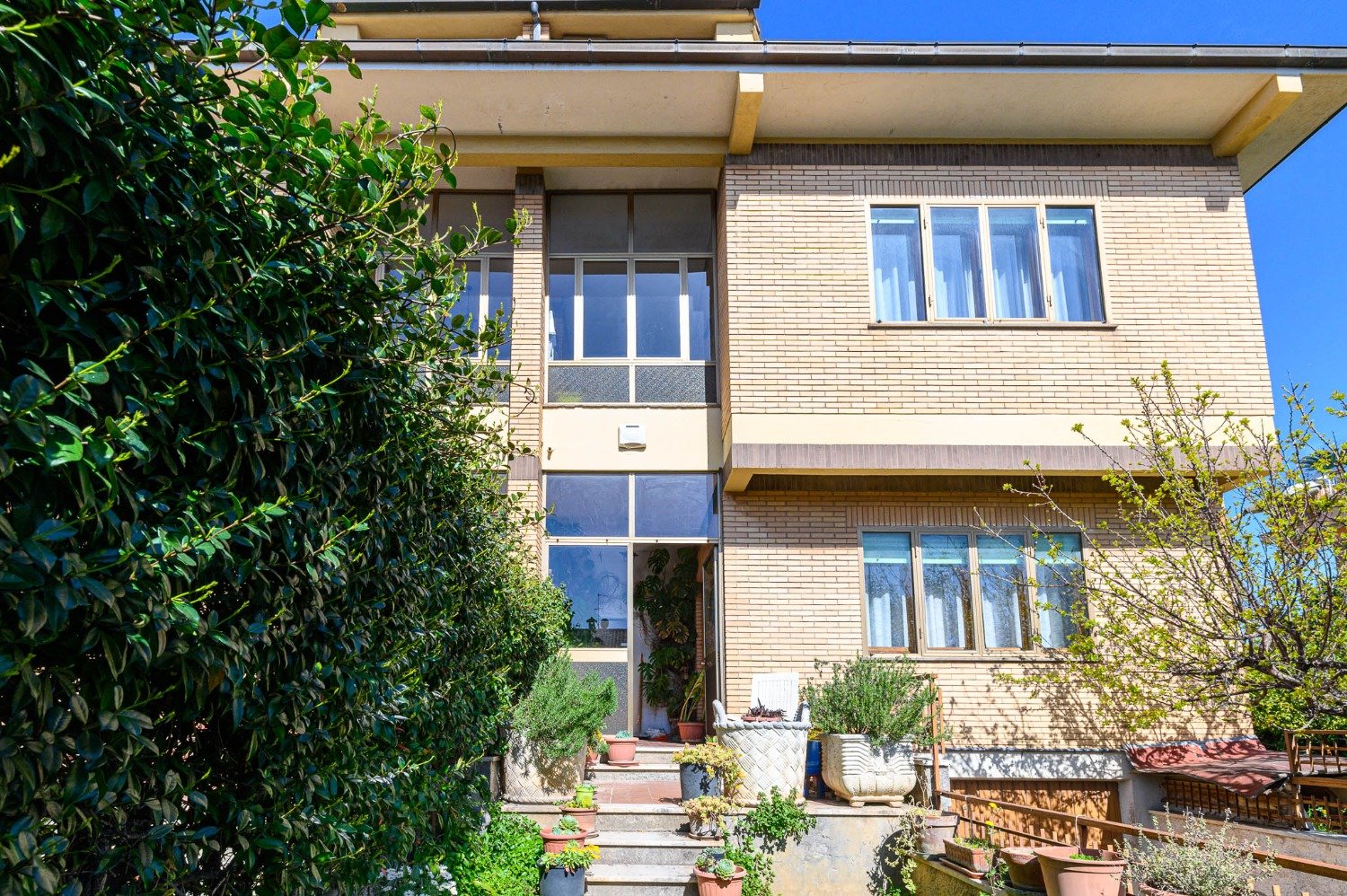 113-2809726-1 Acilia – AMPIA VILLA € 335000 T801