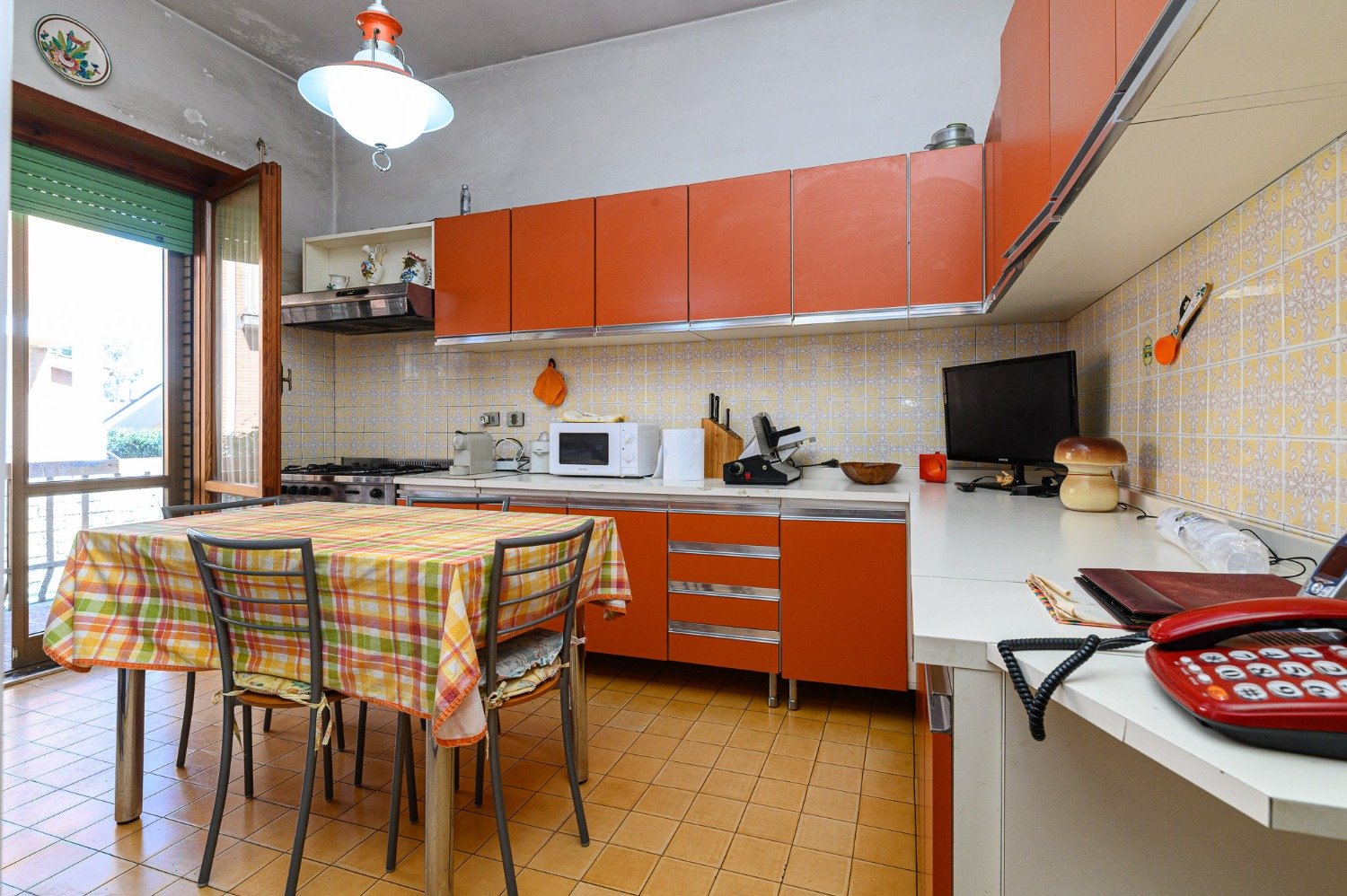 113-2809733-1 Acilia – AMPIA VILLA € 335000 T801