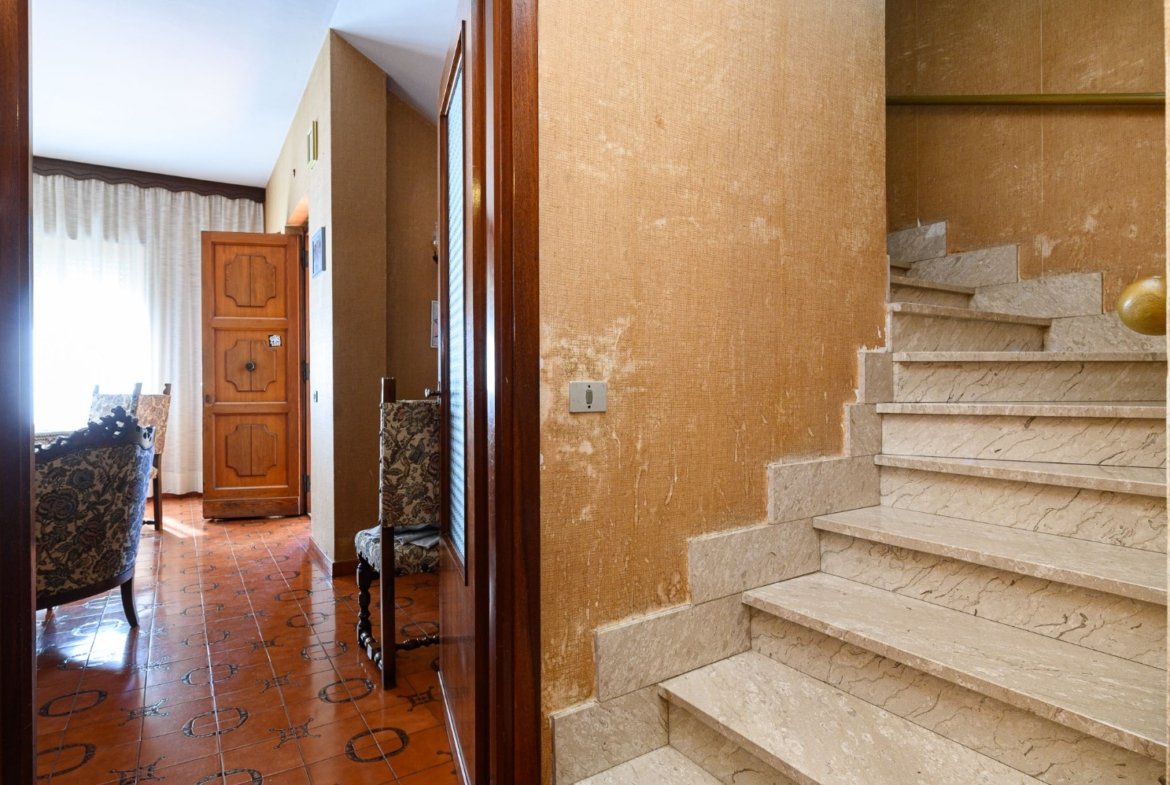 Acilia – AMPIA VILLA € 335000 T801