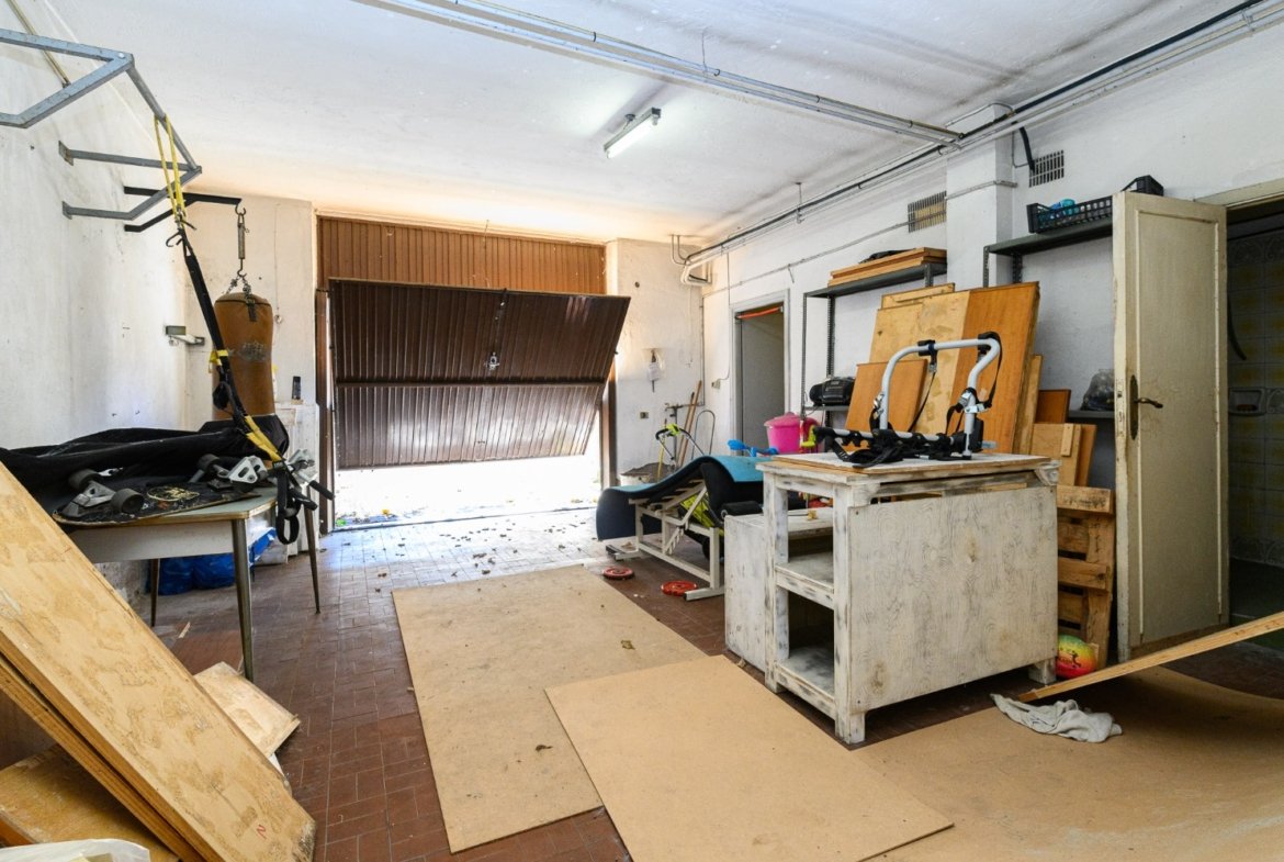Acilia – AMPIA VILLA € 335000 T801