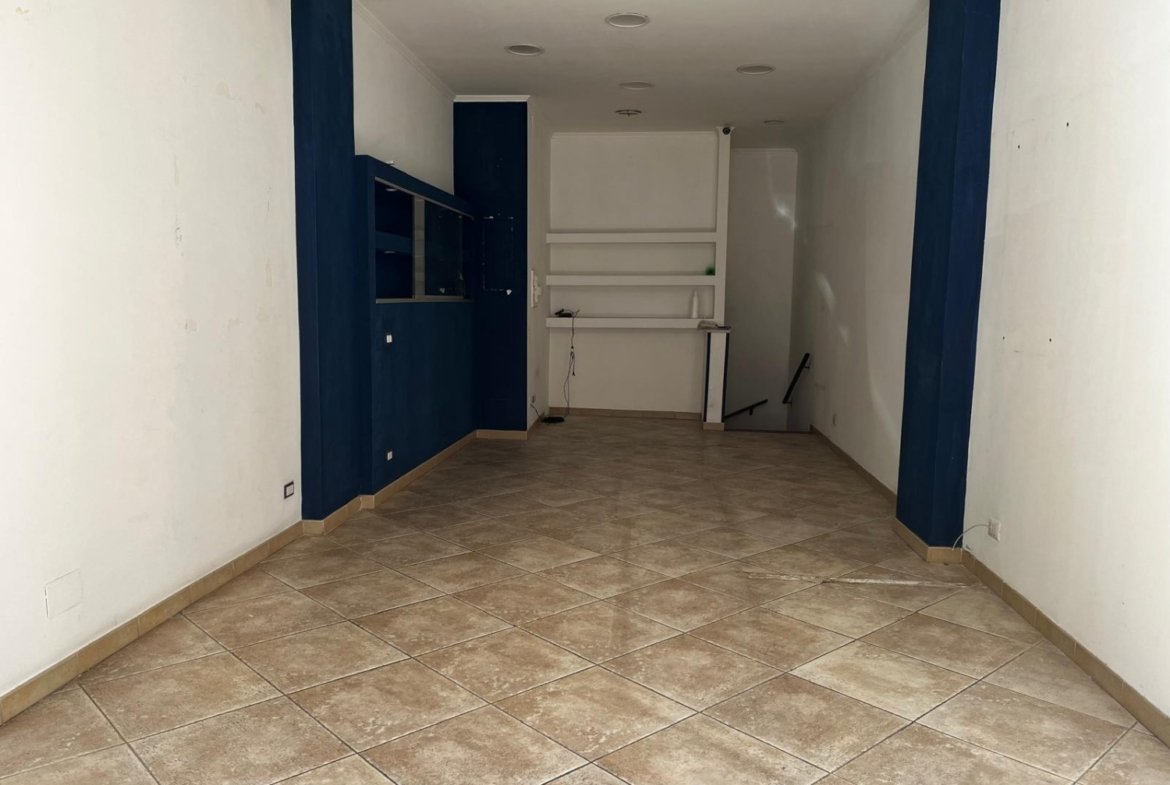 San Paolo ad. Metro – Negozio 2 locali € 170.000 NT202