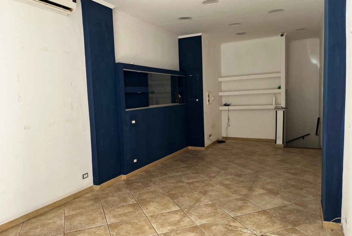 San Paolo ad. Metro – Negozio 2 locali € 170.000 NT202