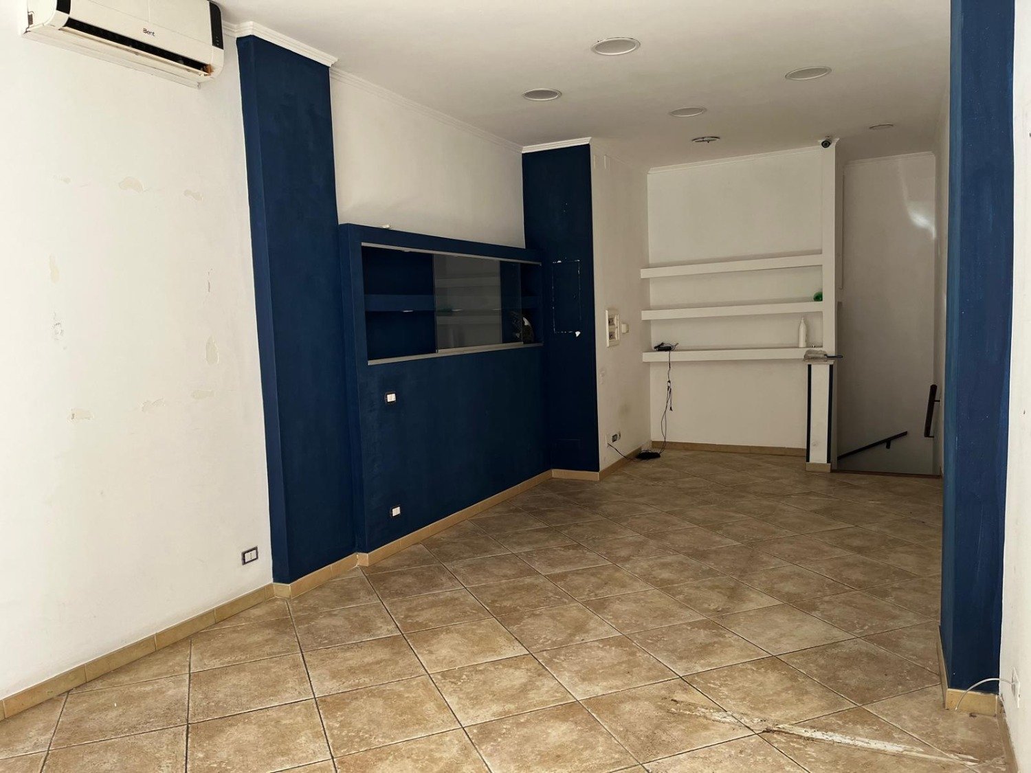 San Paolo ad. Metro – Negozio 2 locali € 170.000 NT202