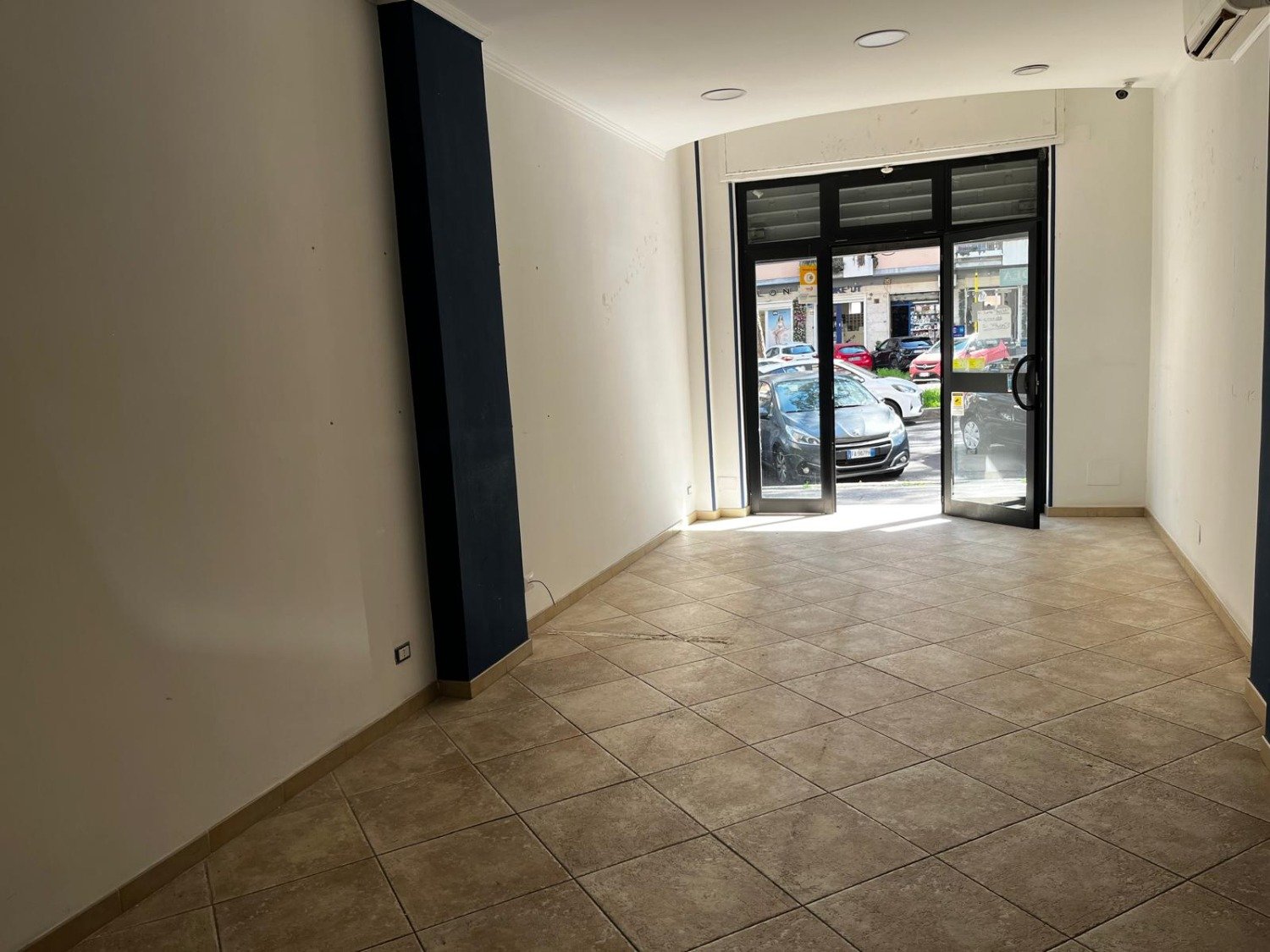 San Paolo ad. Metro – Negozio 2 locali € 170.000 NT202