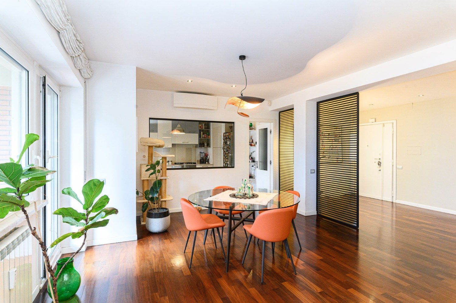 113-2888857-1 Cesare Pavese – 4 locali € 695000 T403