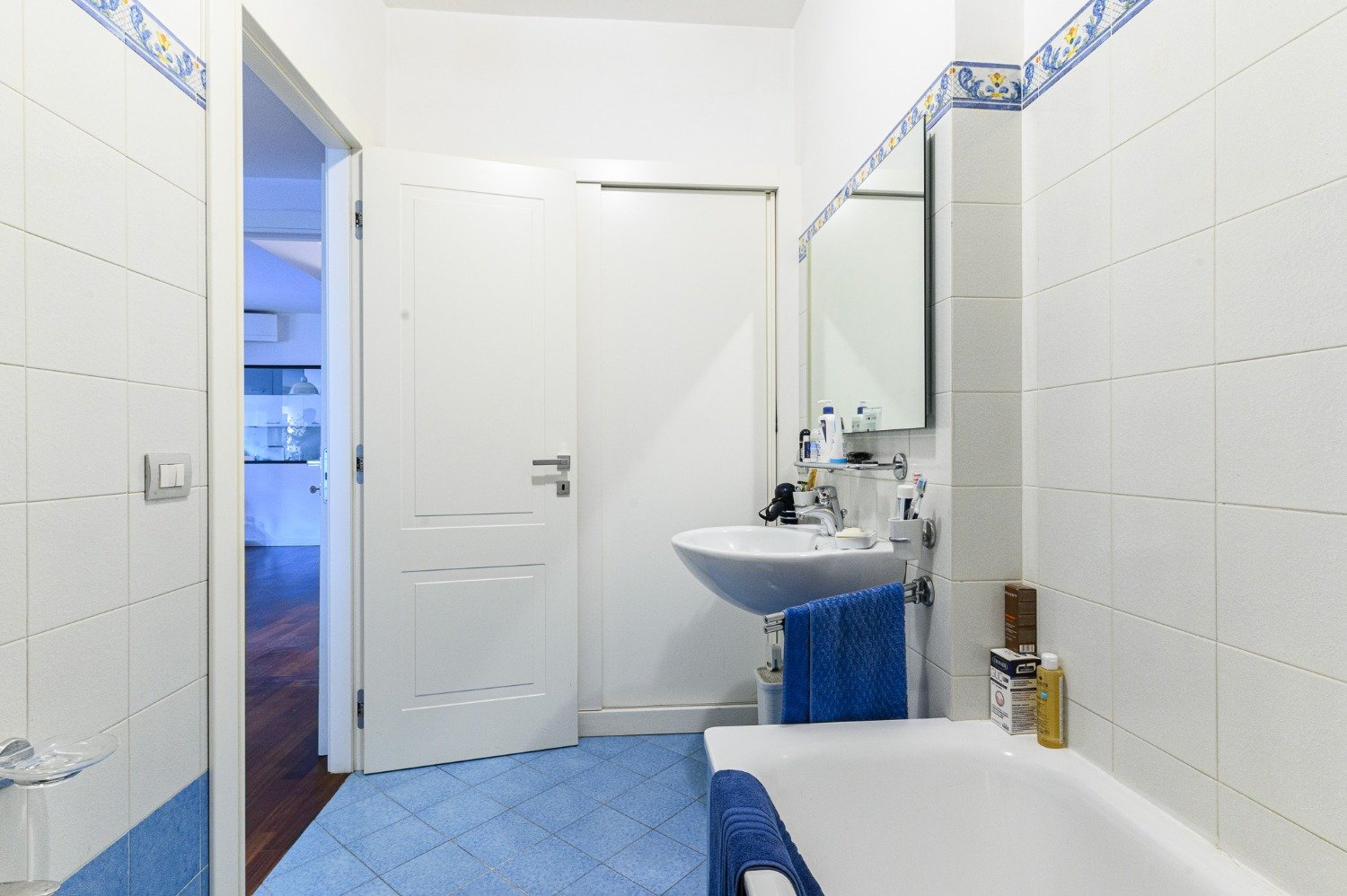 113-2888887-1 Cesare Pavese – 4 locali € 695000 T403