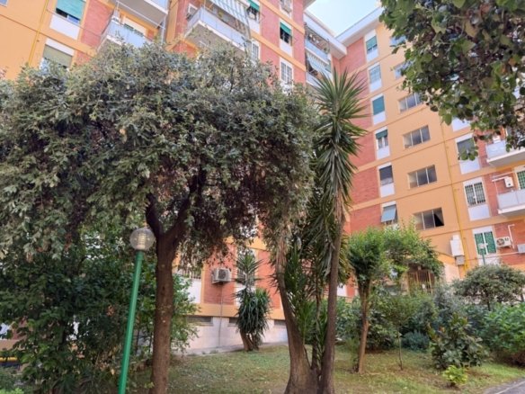 Garbatella ad. Metro – 4 locali € 389000 T412