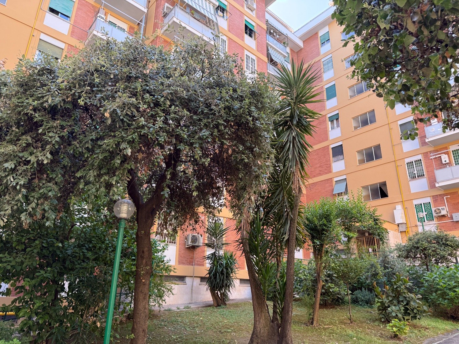 Garbatella ad. Metro – 4 locali € 389000 T417