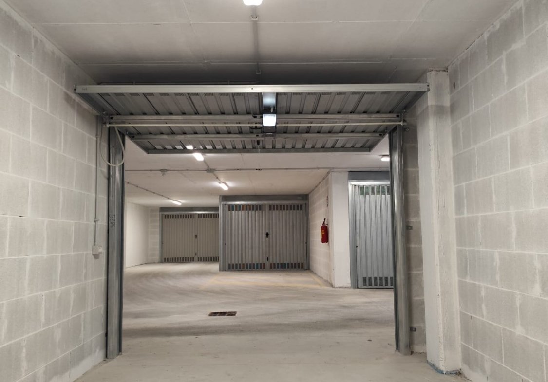 Torrino Mezzocammino – AFFITTO BOX AUTO – BA101