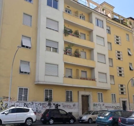 Ostiense Piramide – 4 locali € 539.000 T414
