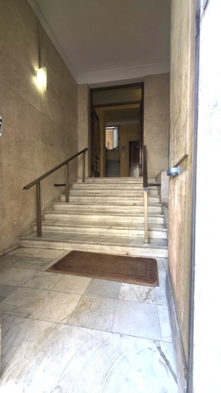 Ostiense Piramide – 4 locali € 539.000 T414