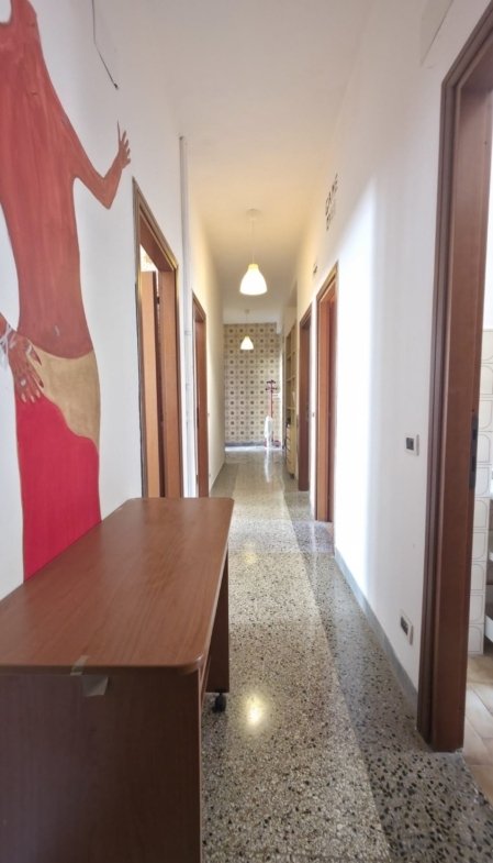 Ostiense Piramide – 4 locali € 539.000 T414