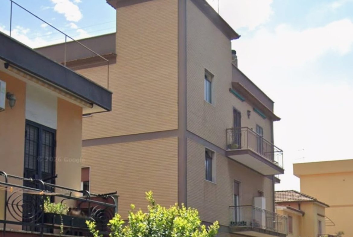 Tor De Cenci – AFFITTO