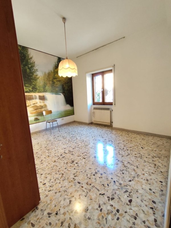 113-3005236 Tor De Cenci – AFFITTO