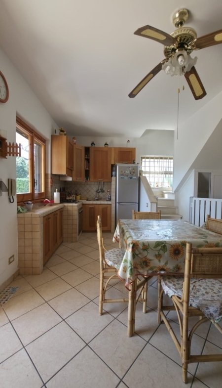 Ardea – 5 locali € 119000 T508