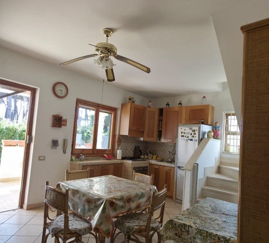 Ardea – 5 locali € 119000 T508