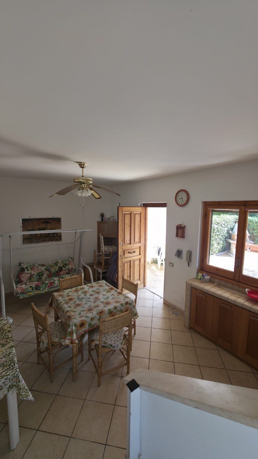 113-3015880-1 Ardea – 5 locali € 119000 T508