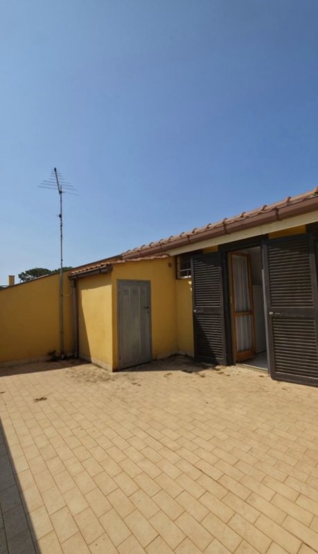 Ardea – 5 locali € 119000 T508