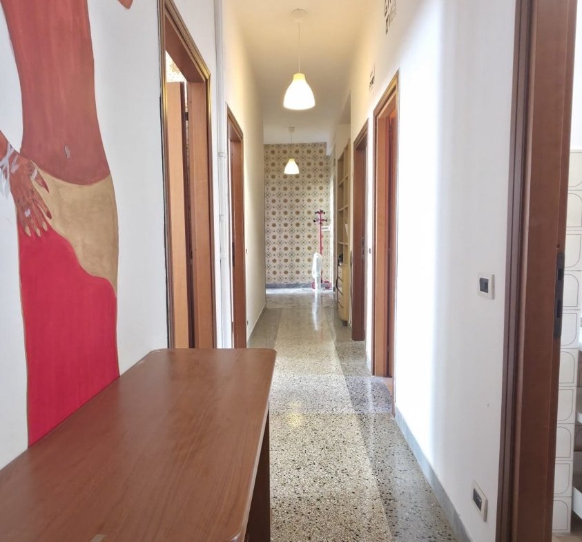 Ostiense Piramide – 4 locali € 539.000 T414