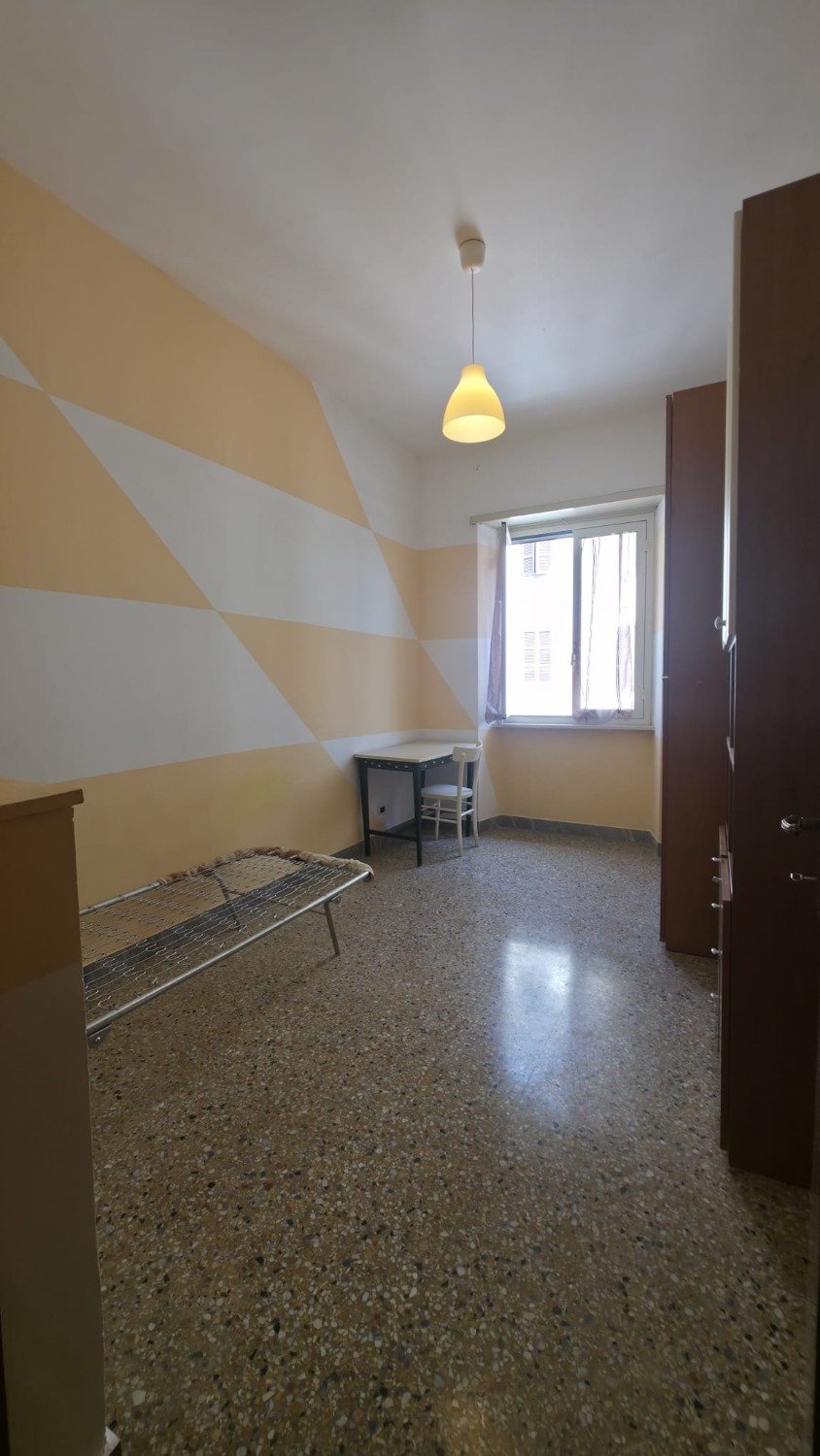 Ostiense Piramide – 4 locali € 539.000 T414