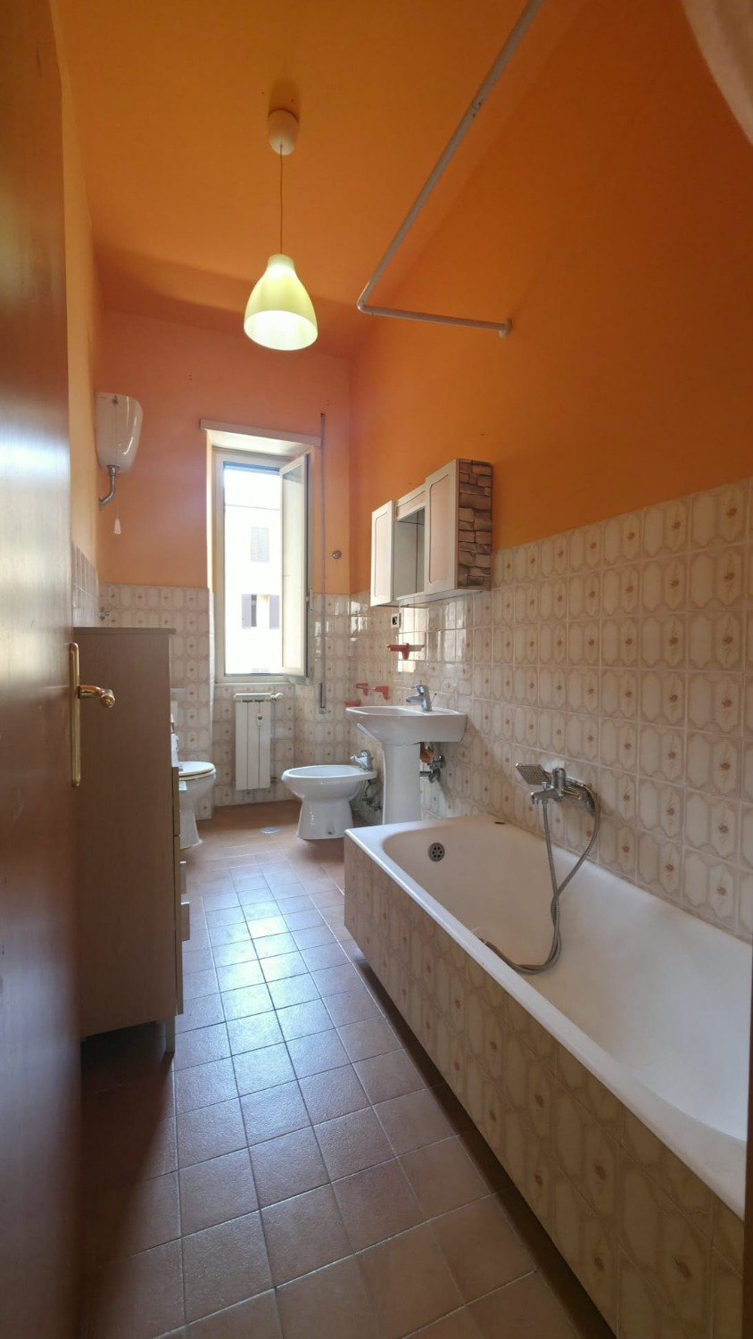 Ostiense Piramide – 4 locali € 498.000 T419