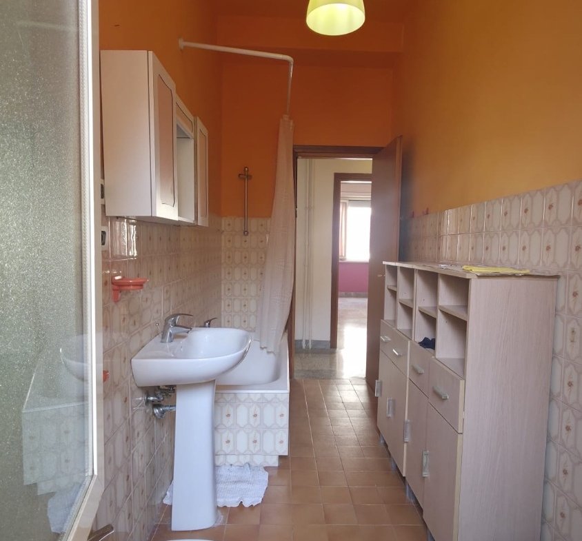 Ostiense Piramide – 4 locali € 539.000 T414