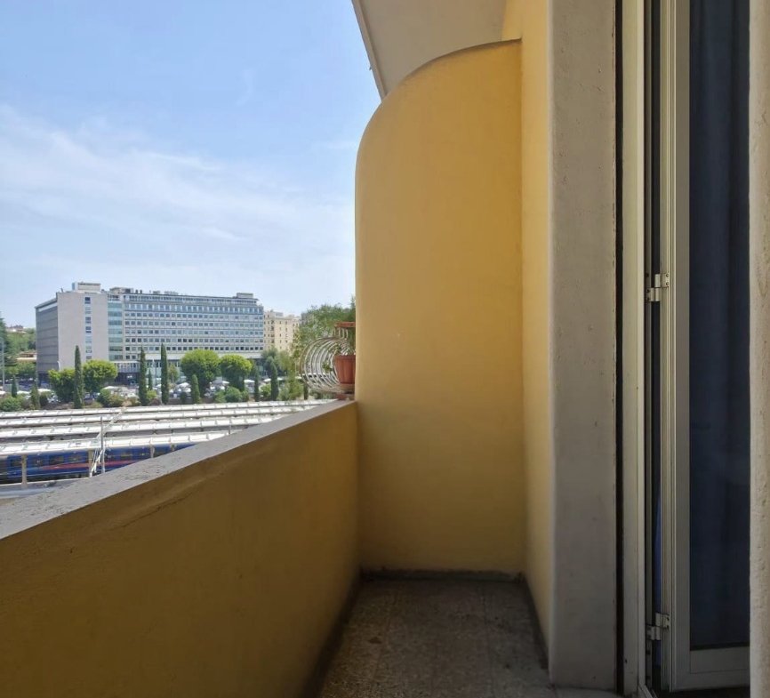 Ostiense Piramide – 4 locali € 539.000 T414