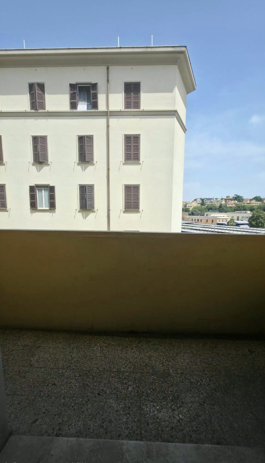 Ostiense Piramide – 4 locali € 539.000 T414